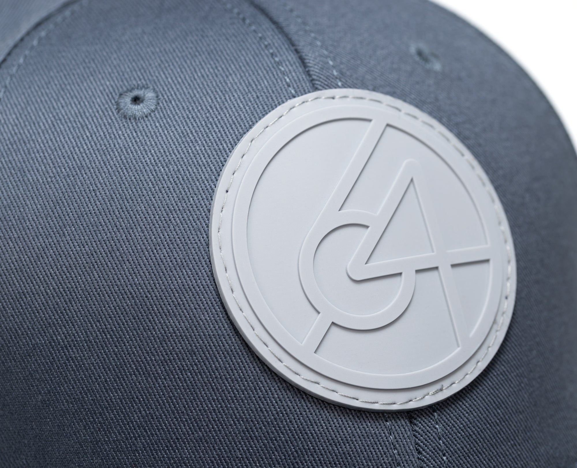 64-audio-monochrome-snapback-hat-casquette-broderie-logo image 2