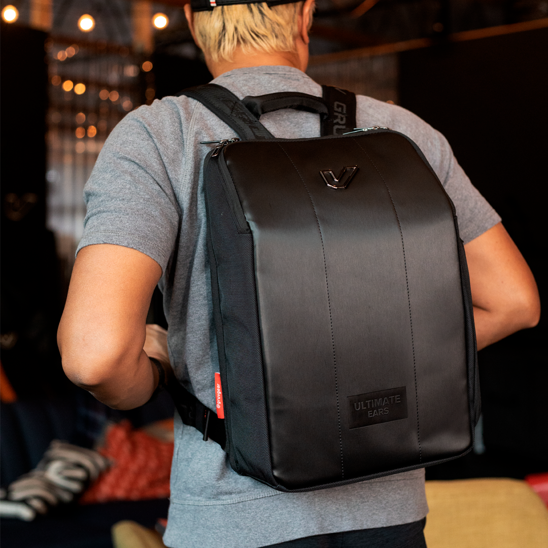 ultimate-ears-pro-x-gruv-gear-sac-dos-tech-ue-edition image 3