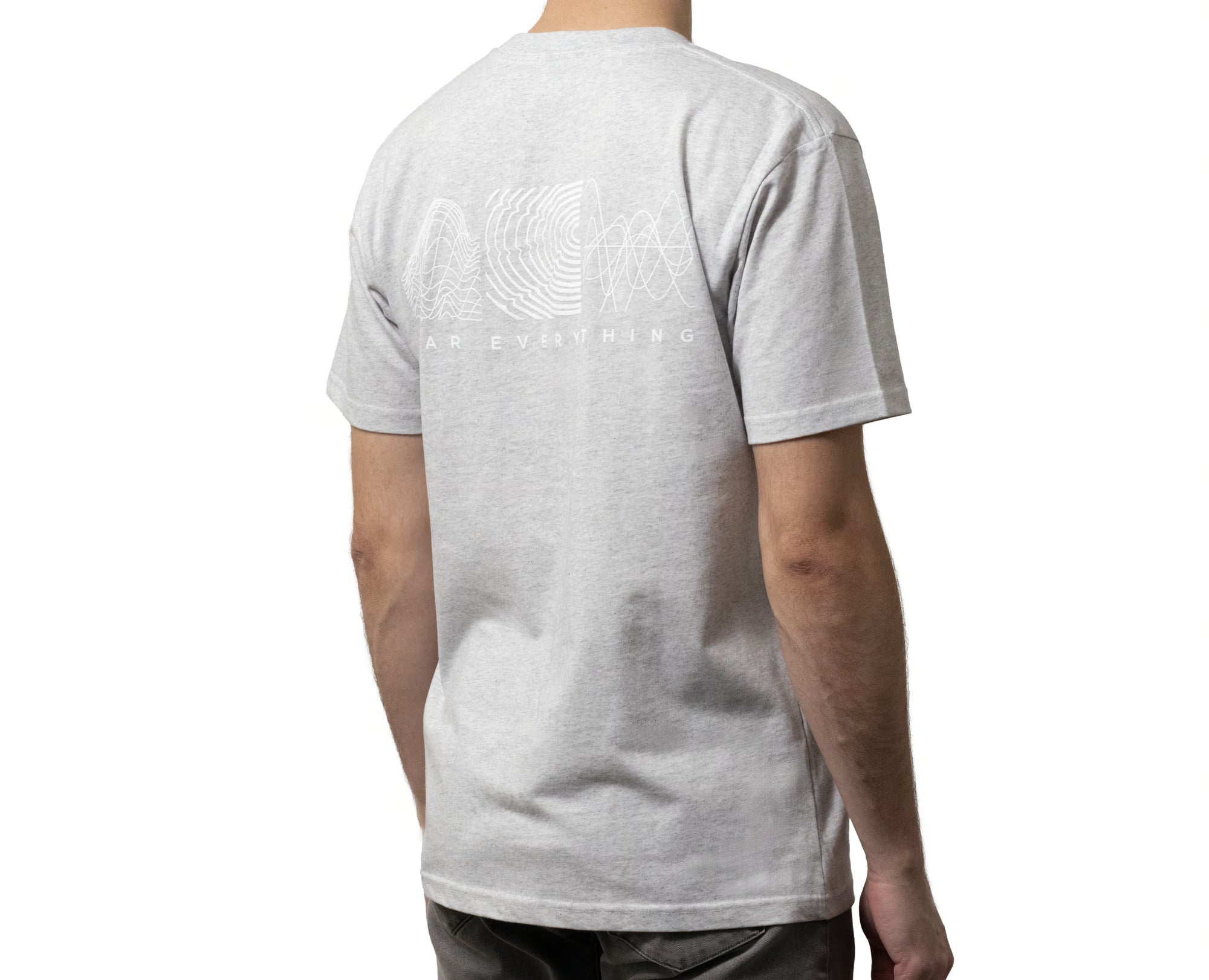 64-audio-t-shirt-monochrome-logo-patch-caoutchouc image 2